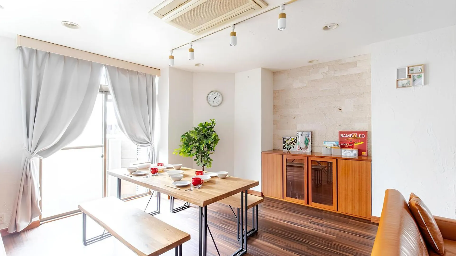 Apartment 【150㎡Over/ジャグジー有】大人数でも快適のプレミアム空間 Osaka